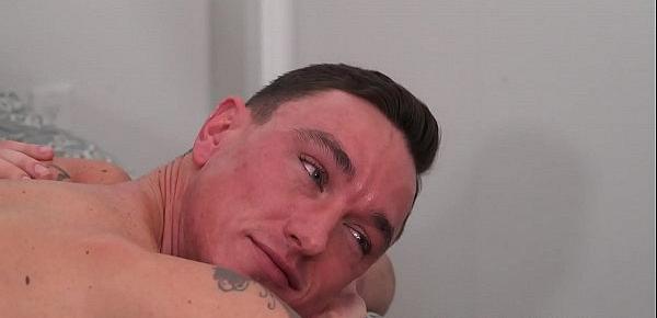  IconMale Michael Delray Gave Me A Very Deep Massage